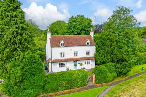 5 bedroom detached house for sale, Stratford Road, Henley-In-Arden, Wootton Wawen B95 6BD