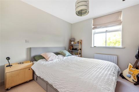 2 bedroom apartment for sale, Clapton Square, London, E5