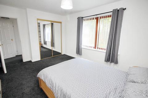 Flat 2, 4 Achray Avenue, Alexandria, G83 0QB