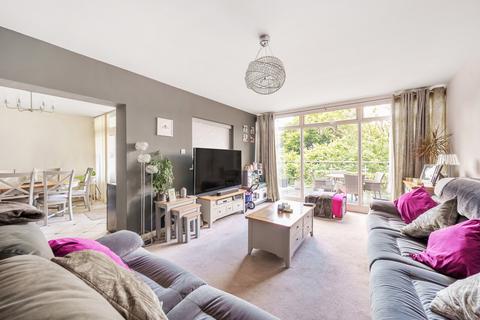 2 bedroom maisonette for sale, Frith Hill Road, Godalming, Surrey, GU7