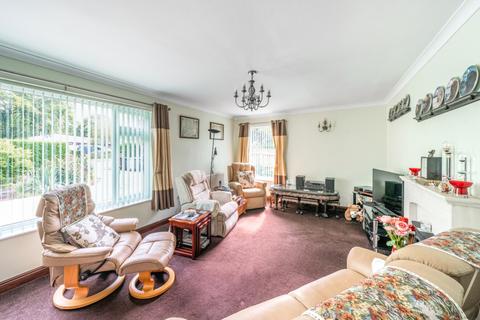 4 bedroom detached bungalow for sale, Louth Road, Binbrook, Market Rasen, Lincolnshire, LN8