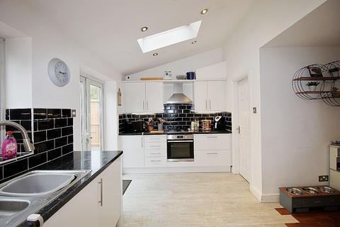 29 Brookfield Close, Dalton, Rotherham, S65 3RD