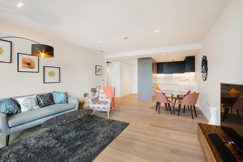 1 bedroom flat to rent, Tapestry Apartments, Canal Reach, London, N1C