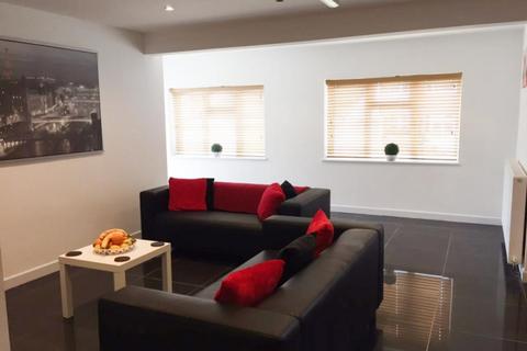 1 bedroom in a house share to rent, Poole, Dorset, BH14