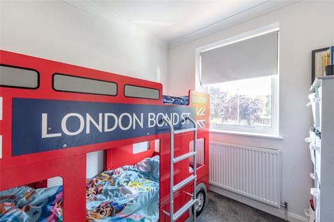 76 Bridge Road, Chertsey, KT16 8LA