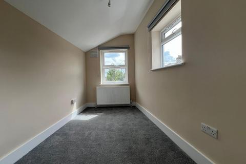 2 bedroom flat to rent, TOWN ROAD, EDMONTON,LONDON,