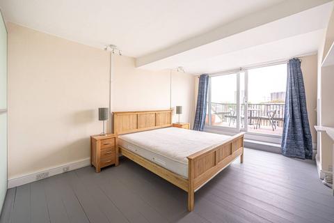 3 bedroom flat to rent, Belsize Park Gardens, Belsize Park, London, NW3