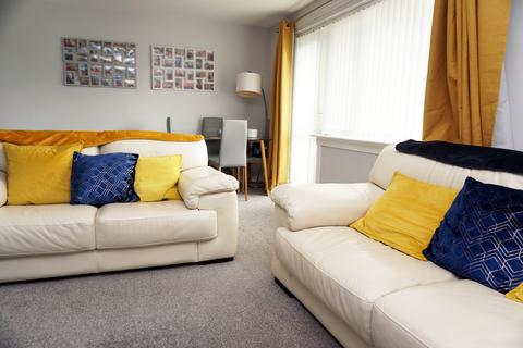 2 bedroom flat for sale, Whitehills Place, East Kilbride G75