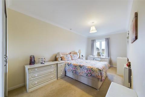 2 bedroom apartment for sale, Sheppard Court, Chieveley Close, Tilehurst, Reading, RG31