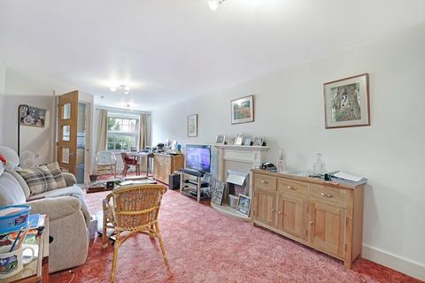 1 bedroom retirement property for sale, High Street, Ongar, CM5