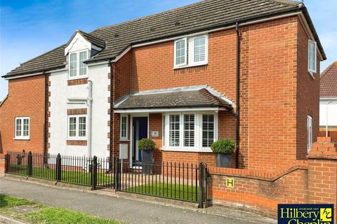 4 bedroom detached house for sale, Harrow Close, Hornchurch, Essex, RM11