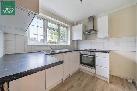 undefined, St. Lawrence Avenue, Worthing, West Sussex, BN14
