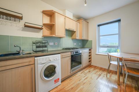 2 bedroom flat for sale, Old Castle Gardens, Flat 3/2, Cathcart, Glasgow, G44 4SR