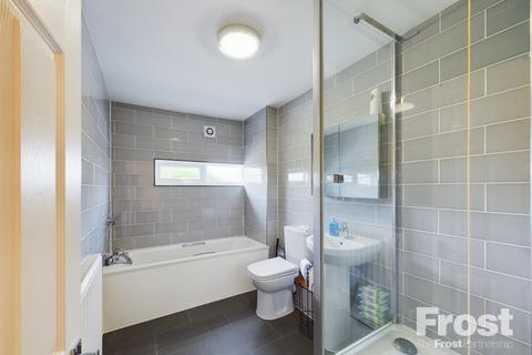 63 Falcon Drive, Stanwell, Staines, TW19 7EX