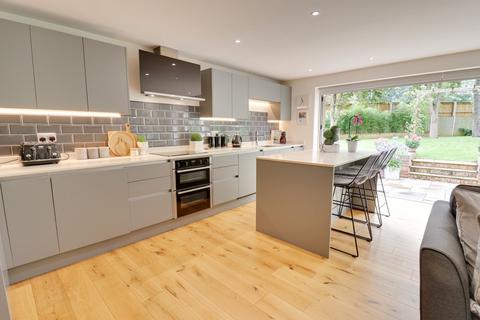 7 Deerbrook Place, Harlow, CM17 0SW