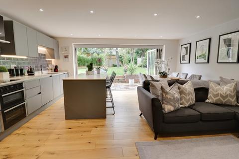 7 Deerbrook Place, Harlow, CM17 0SW