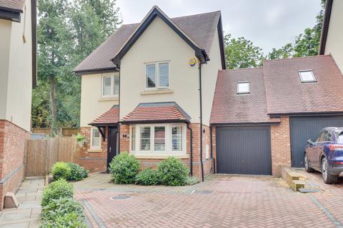 7 Deerbrook Place, Harlow, CM17 0SW