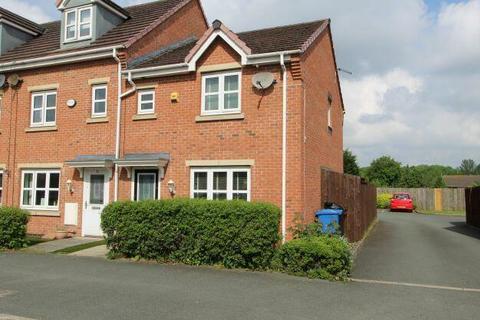 3 bedroom end of terrace house for sale, Lavender Gardens, Warrington