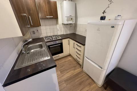 1 bedroom flat to rent, Palmerston Road, Wealdstone HA3
