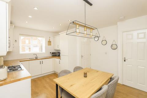 3 bedroom end of terrace house for sale, Stockwell Avenue, Sheffield S26