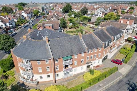 2 bedroom apartment for sale, 19 Old Leigh Road, Leigh on Sea SS9