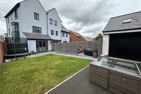 4 bedroom end of terrace house for sale, Cottom Way, Telford, Shropshire, TF3