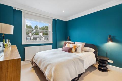 3 bedroom apartment to rent, Ladbroke Gardens, London, W11