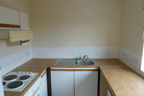 1 bedroom apartment to rent, Cameron Court