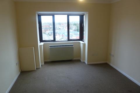 1 bedroom apartment to rent, Cameron Court