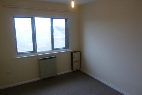 1 bedroom apartment to rent, Cameron Court