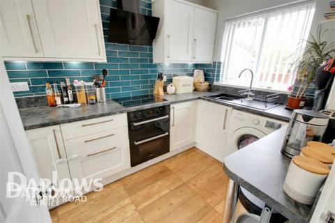 2 bedroom detached house to rent, Birkdale Close, St Mellons