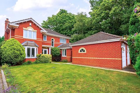 4 bedroom detached house for sale, Sovereign Crescent, Fareham, Hampshire, PO14