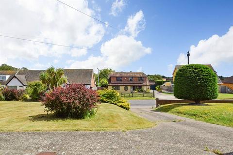 3 bedroom detached bungalow for sale, Broomfield Road, Herne Bay