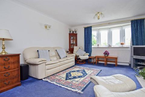 3 bedroom detached bungalow for sale, Broomfield Road, Herne Bay