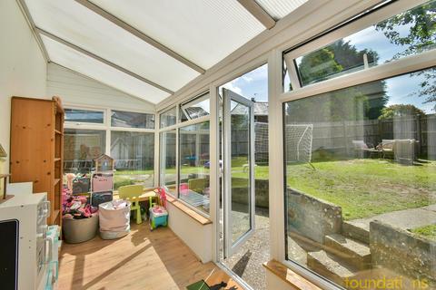 3 bedroom semi-detached house for sale, London Road, Bexhill-on-Sea, TN39