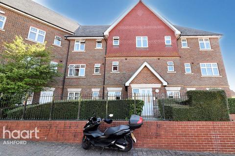 2 bedroom apartment for sale, Gravelly Field, Ashford