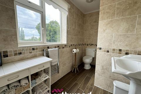 3 bedroom detached house for sale, Swinefleet Road, Swinefleet, Goole, DN14