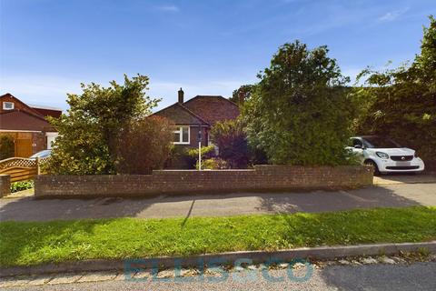 2 bedroom bungalow for sale, White Cottage Road, Tonbridge, Kent, TN10