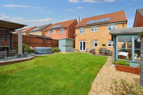 4 bedroom detached house for sale, Witham Crescent, Bourne, PE10