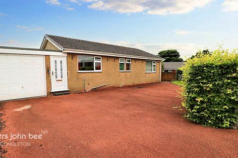 3 bedroom bungalow for sale, Ridgefields, Stoke-On-Trent