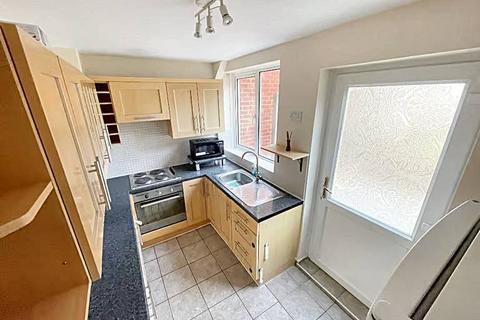 2 bedroom house share to rent, The Meads, Edgware HA8