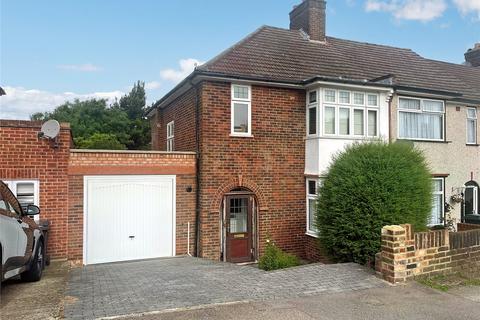3 bedroom end of terrace house to rent, Further Green Road, Catford, London, SE6