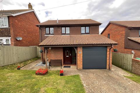 4 bedroom detached house for sale, Firle Road, Peacehaven, East Sussex