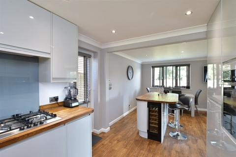 4 bedroom detached house for sale, Firle Road, Peacehaven, East Sussex