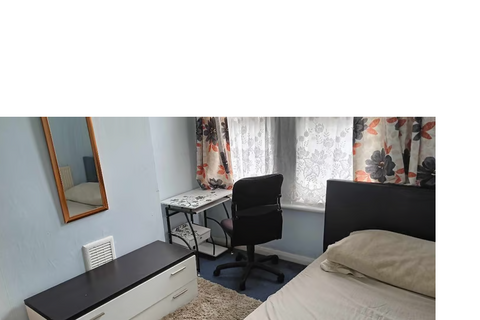 1 bedroom in a house share to rent, Forest Hill Road, London SE23