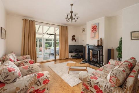 4 bedroom detached house for sale, Golden Hill, Whitstable