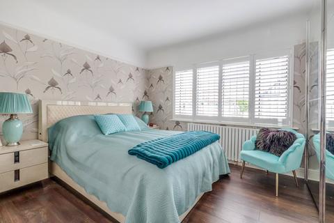 12 Fermoy Road, Southend-on-sea, SS1 3HA