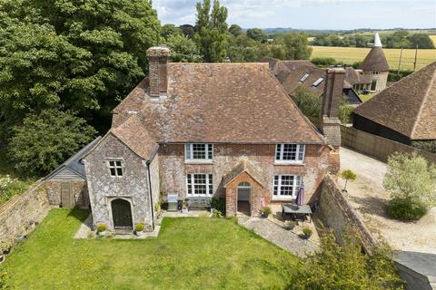 3 bedroom detached house for sale, Ruffyns, Roman Road, Ashford