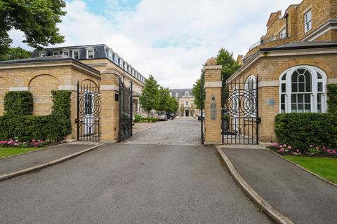 4 bedroom townhouse for sale, Charlotte Terrace, Princess Square, Esher, Surrey, KT10