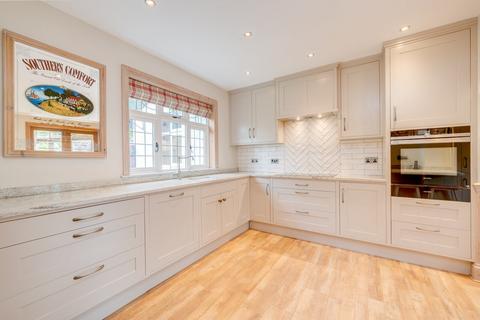 4 bedroom detached house for sale, West Lane, Shipley BD17